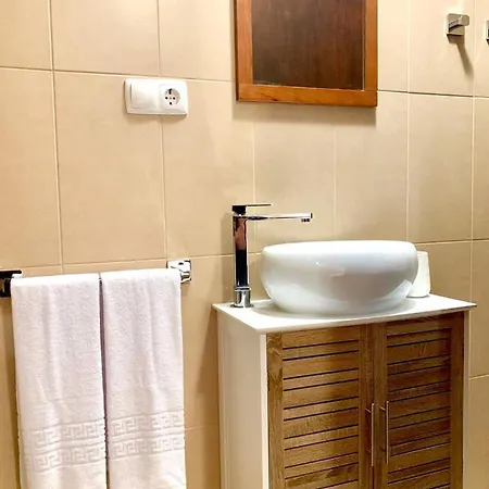 Ninho Cagarras בית אירוח