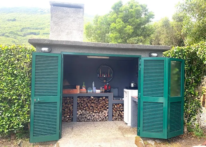 Ninho Cagarras * Santo Amaro (Azores)