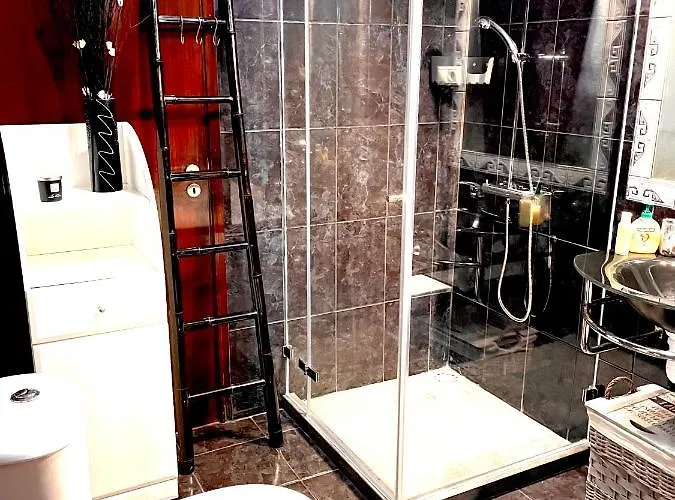 Ninho Cagarras * Santo Amaro (Azores)